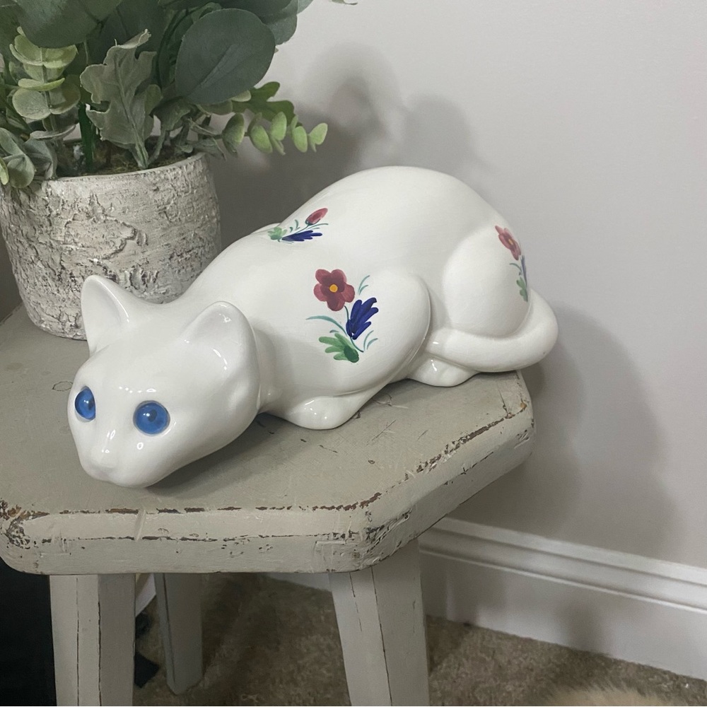 Vintage ELPA Alcobaca Portugal White Floral Ceramic Cat Figurine